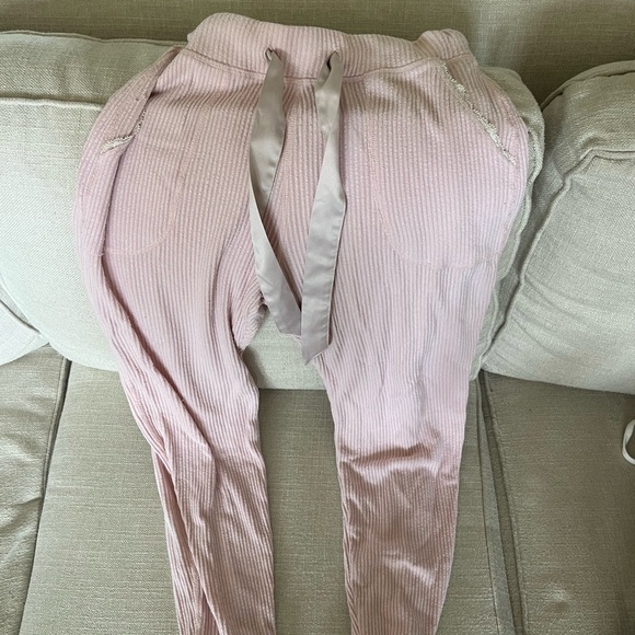 Abercrombie & Fitch Pants - Abercrombie & Fitch Pink Ribbed Track Pants